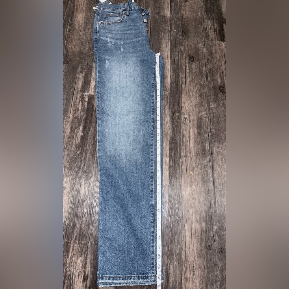 Universal Thread Women's Straight Leg Jeans in Blue - Picture 6 of 10